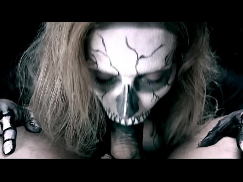 ❤️ Demonska djevojka siše kurac svojim crnim ustima i guta spermu. ❤️ Jebeni video u pornografiji bs.xywewl.top ❌
